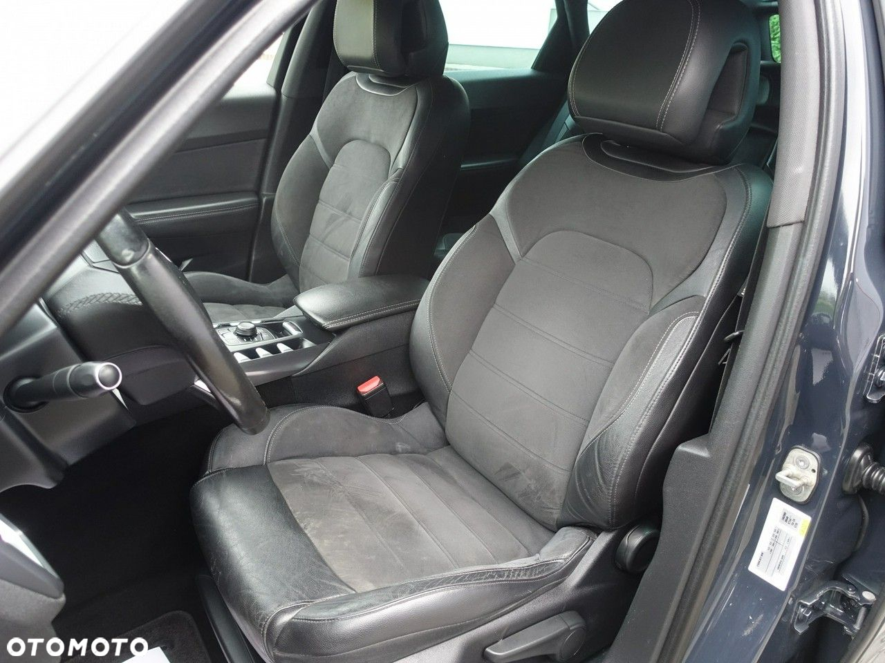 DS Automobiles DS 5 - 11