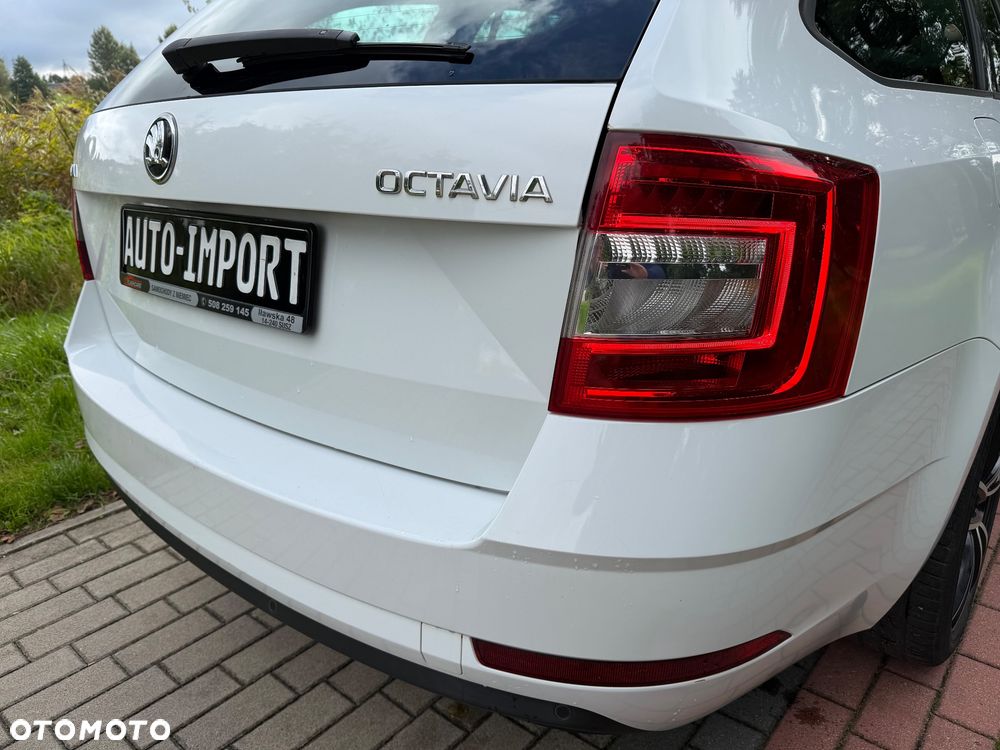 Skoda Octavia 1.6 TDI Soleil - 25