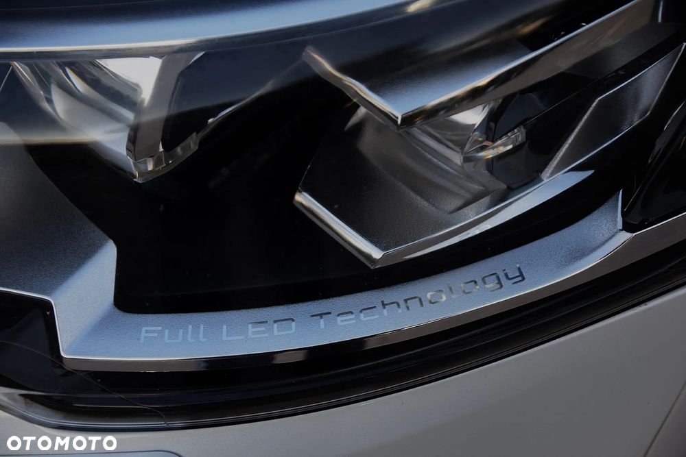 Peugeot 508 BlueHDi FAP 180 Automatik Stop&Start Allure - 23