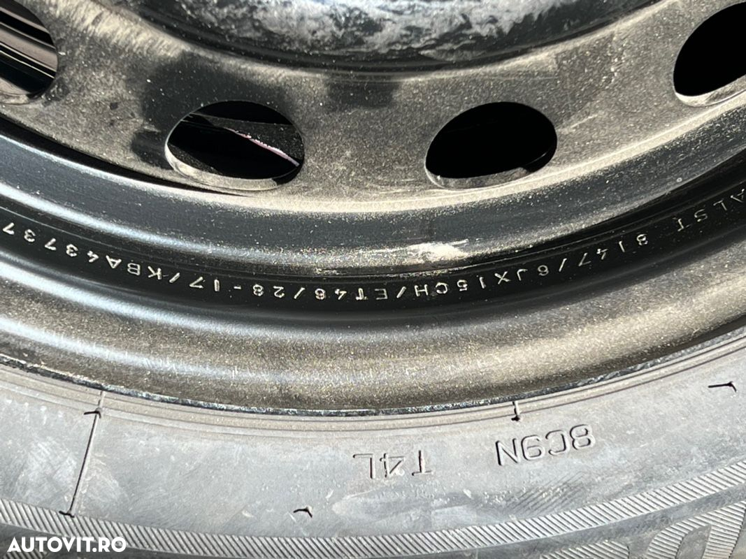 vând set jante tablă Hyundai I30 pe 15” cu anvelope noi de iarnă - 2