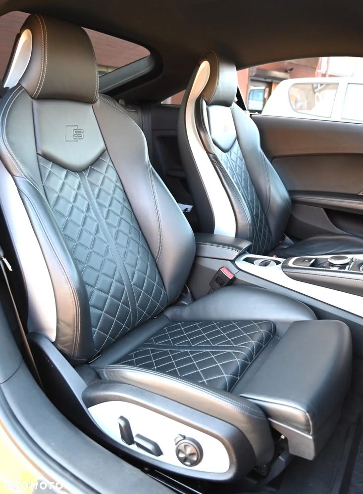 Audi TT S Coupé 2.0 TFSI Quattro tronic - 32