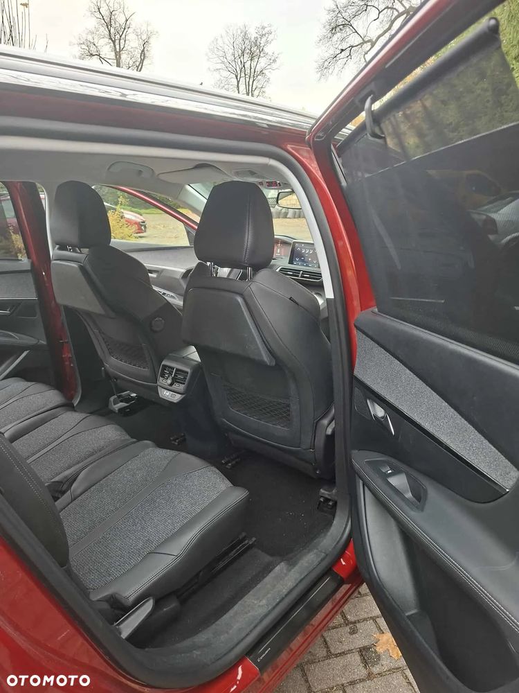 Peugeot 5008 1.2 PureTech Allure Pack S&S EAT8 - 10