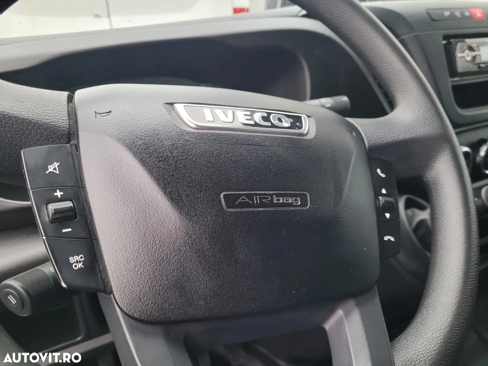 Iveco Daily 35-150 box si lift, cat B, box 8 Europlateti, motorizare 3.0l, finantare leasing - 24