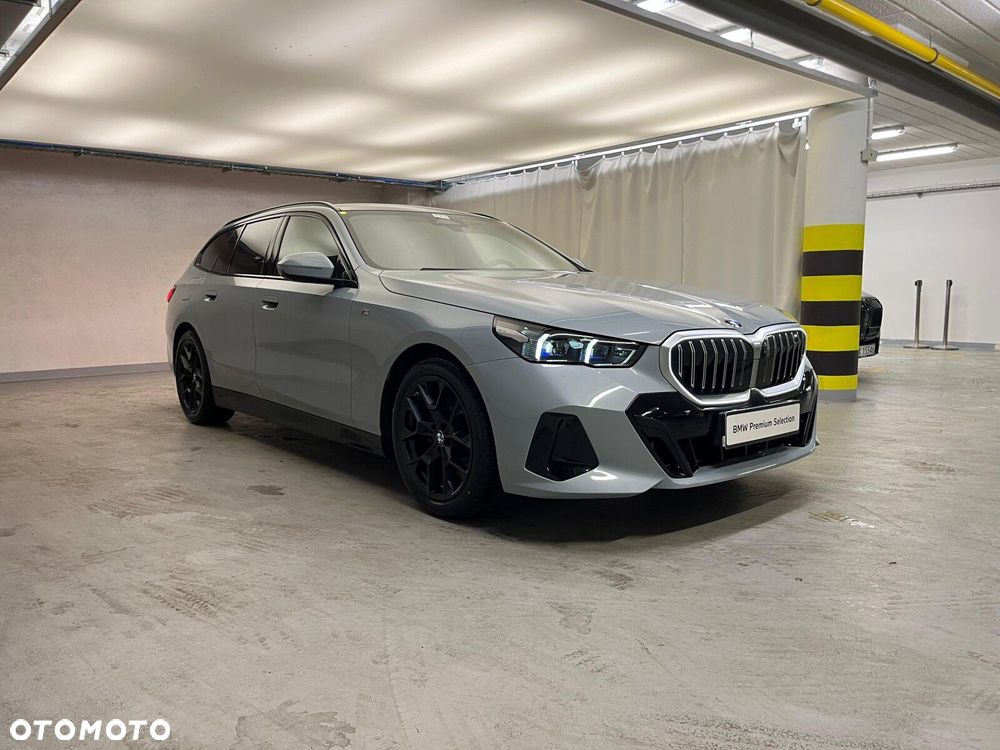 BMW Seria 5 520d xDrive mHEV M Sport - 11