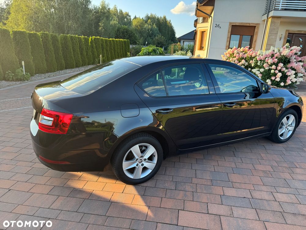 Skoda Octavia 1.6 TDI Business - 3