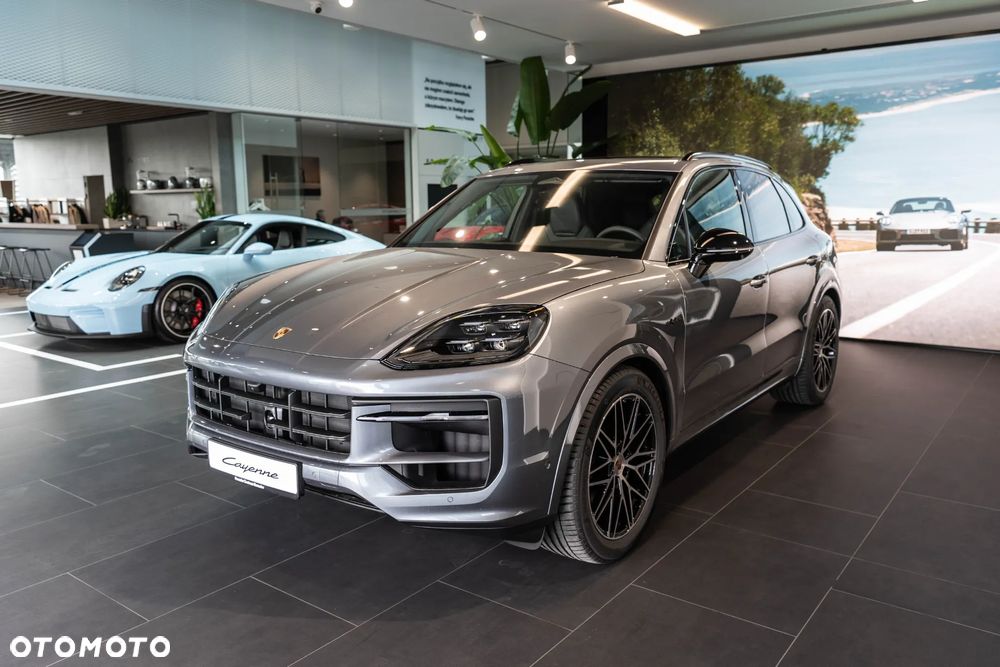 Porsche Cayenne E-Hybrid PHEV Black Edition - 1