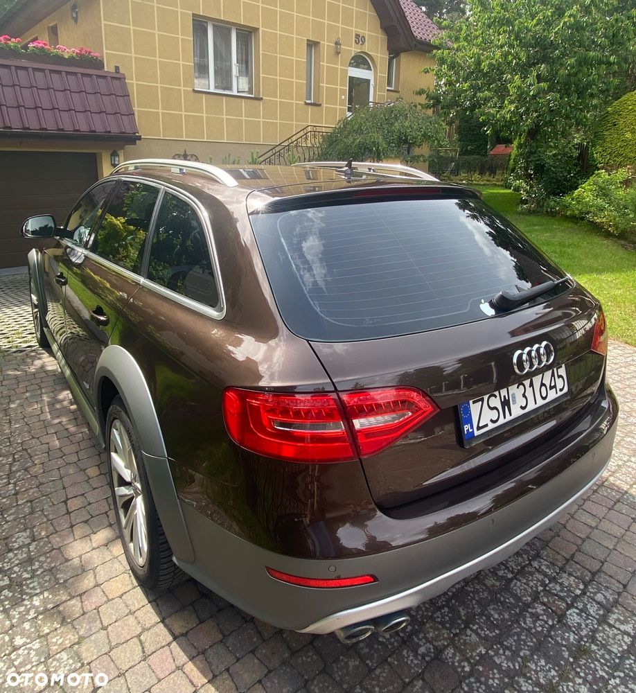 Audi A4 Allroad (clean diesel) 2.0 TDI DPF S tron - 22