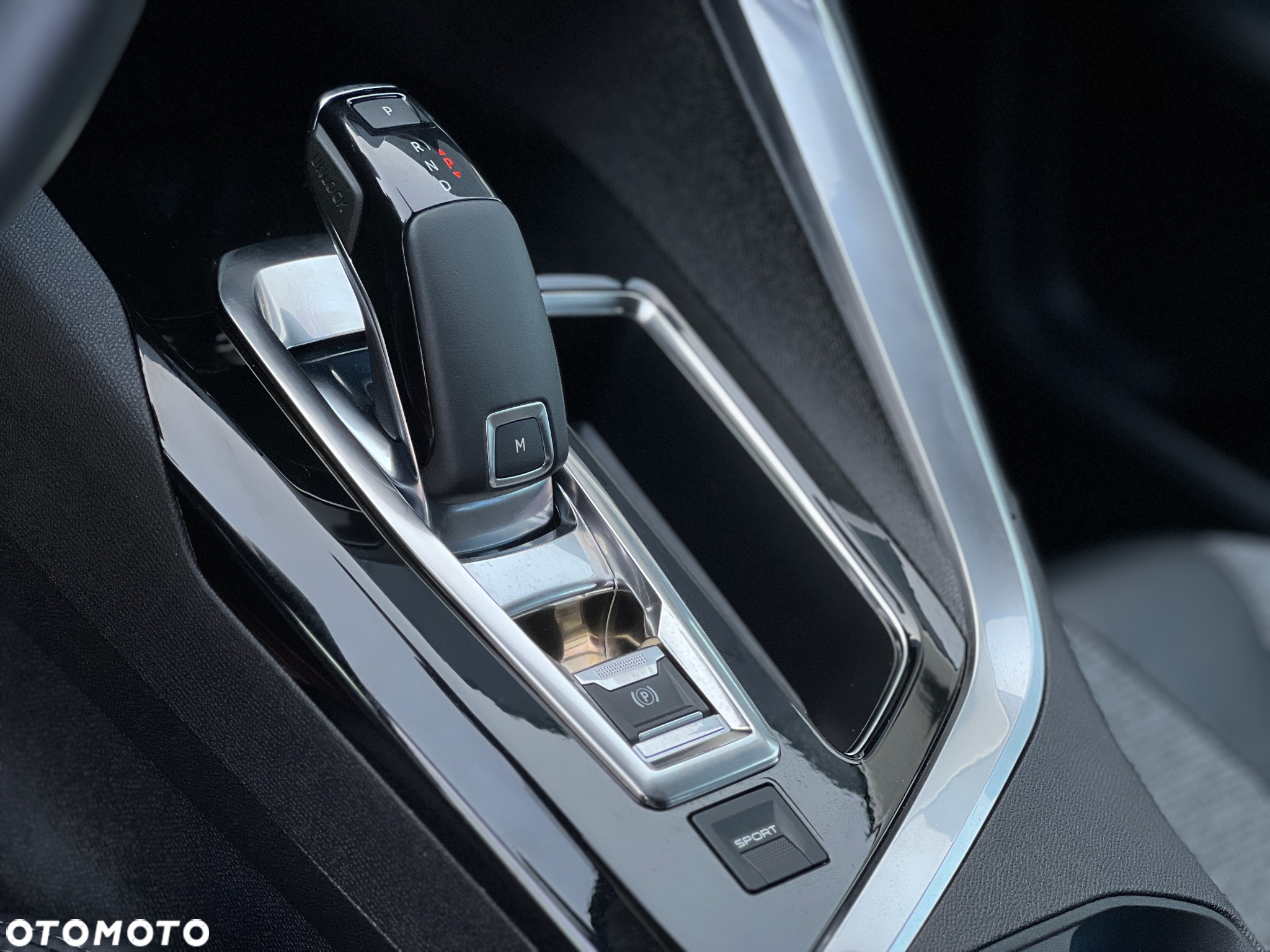 Peugeot 3008 BlueHDi 120 EAT6 Stop & Start Allure - 21