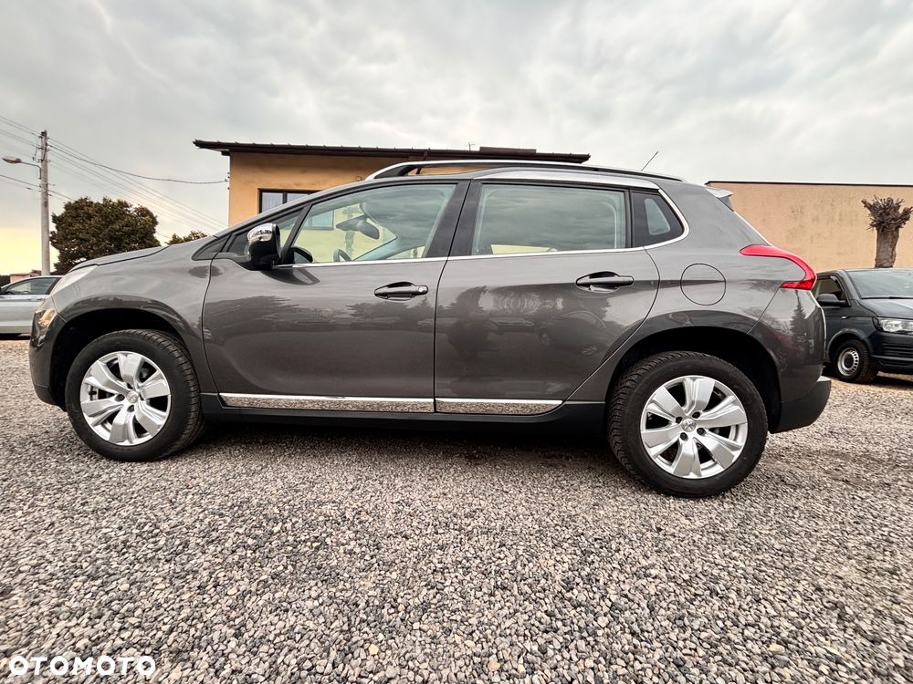 Peugeot 2008 1.6 VTi Allure - 17