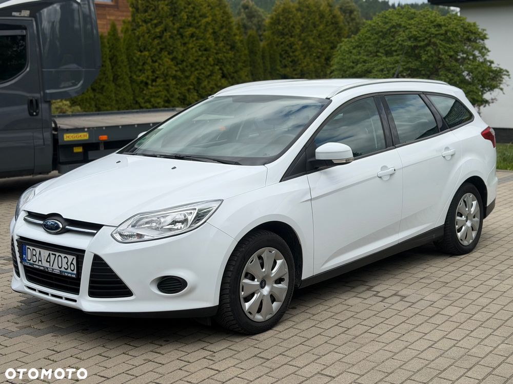 Ford Focus SW 1.6 Ti-VCT Trend - 10