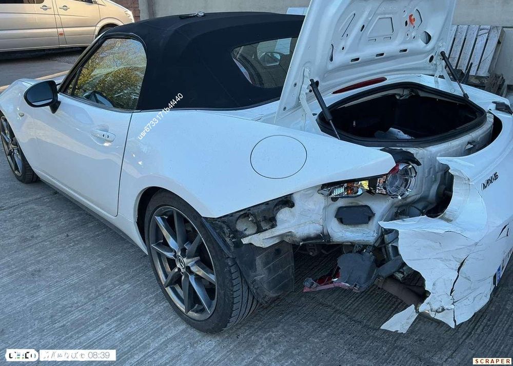 Mazda MX-5 RF SKYACTIV-G 160 Exclusive-Line - 9