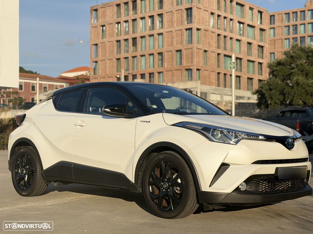 Toyota C-HR 1.8 Hybrid Exclusive - 1