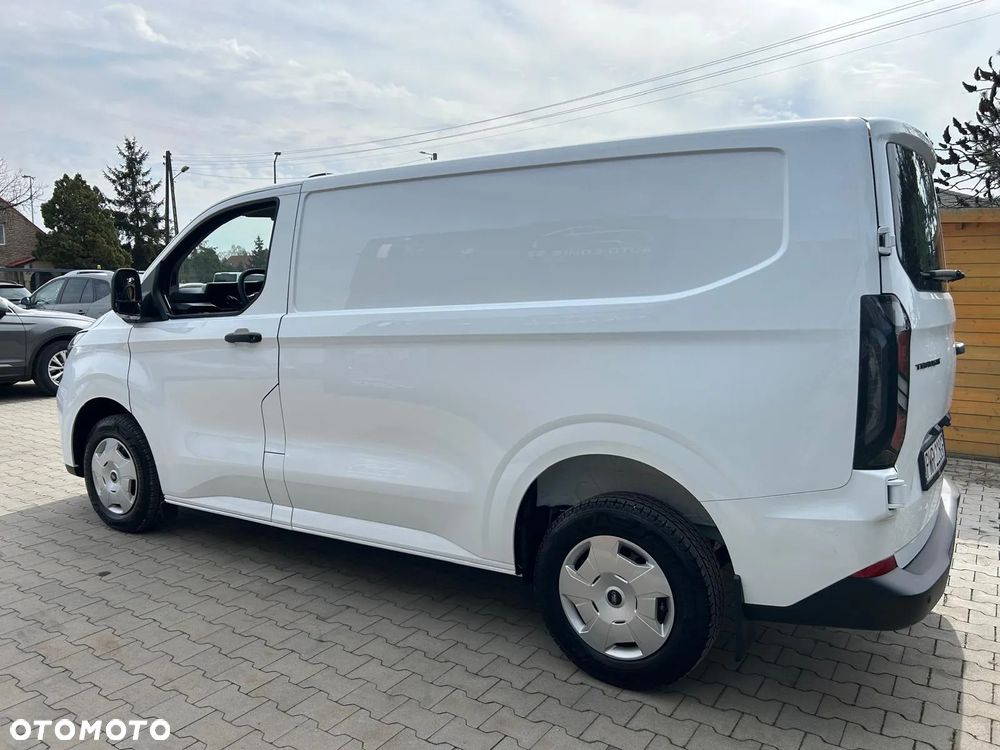 Ford TRANSIT CUSTOM - 7