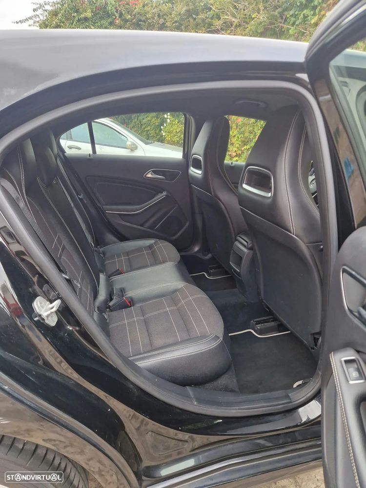 Mercedes-Benz A 180 - 6