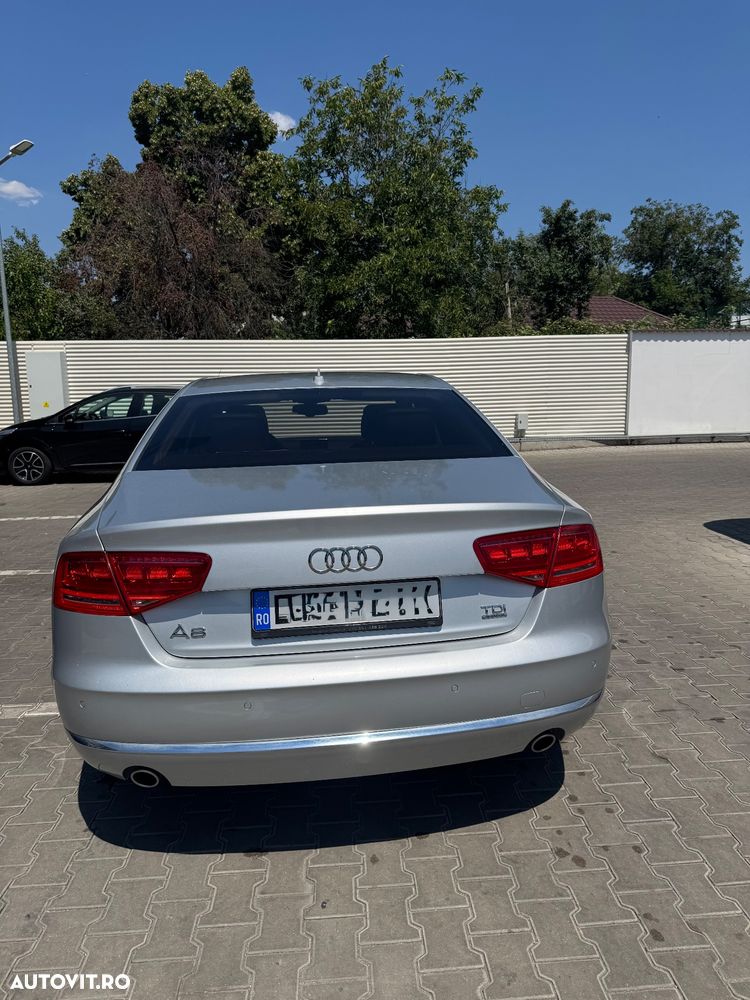 Audi A8 - 3