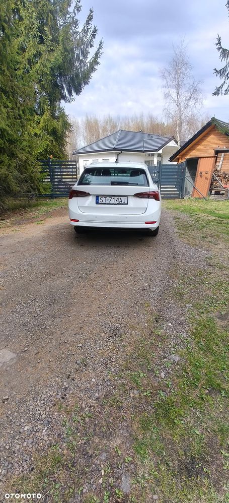 Skoda Octavia 2.0 TDI DSG Selection Plus - 5