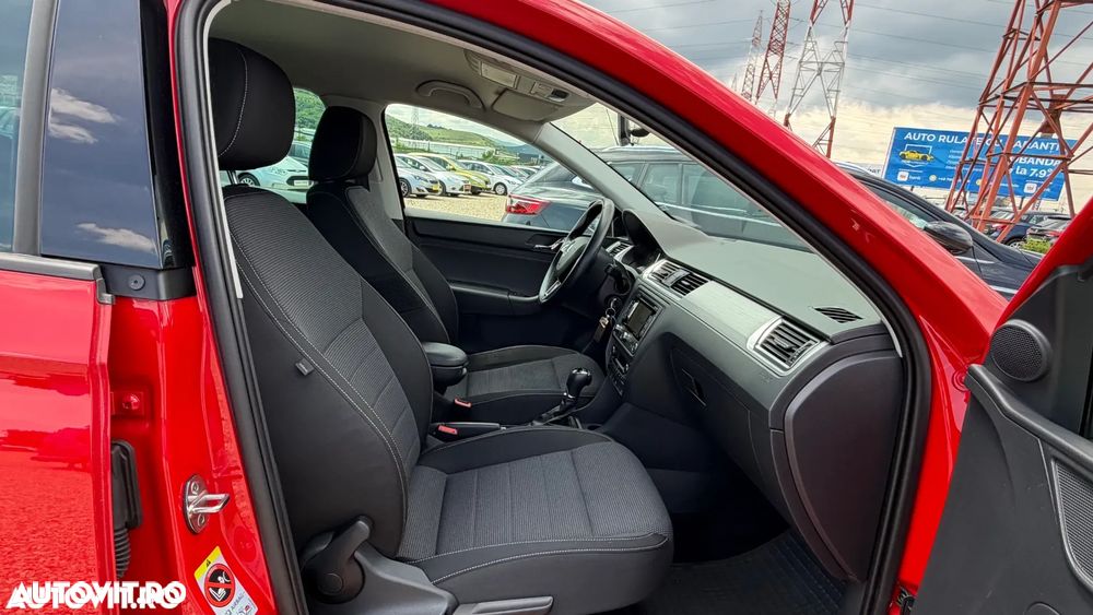 Skoda RAPID 1.6 TDI DSG Edition - 14