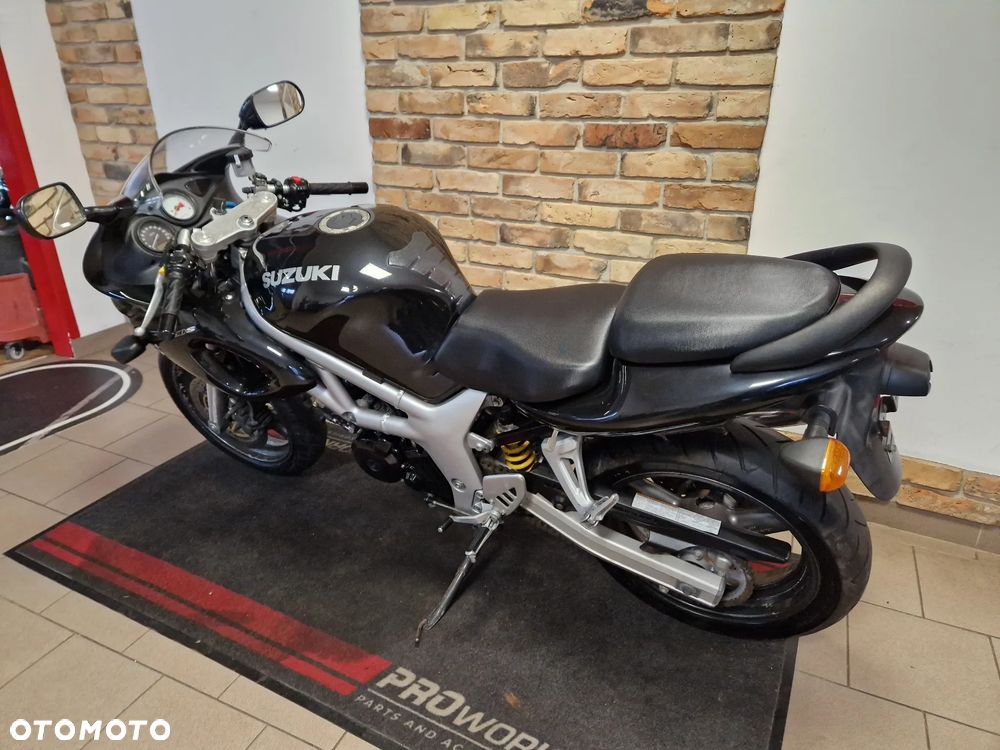 Suzuki SV - 7