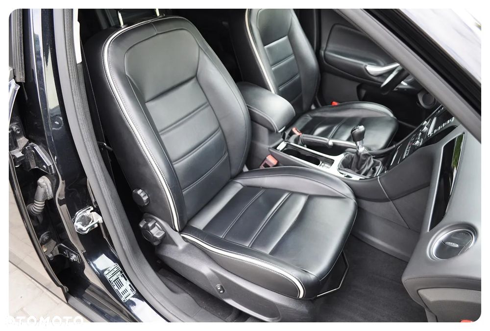 Ford Mondeo 2.0 TDCi Titanium X - 31