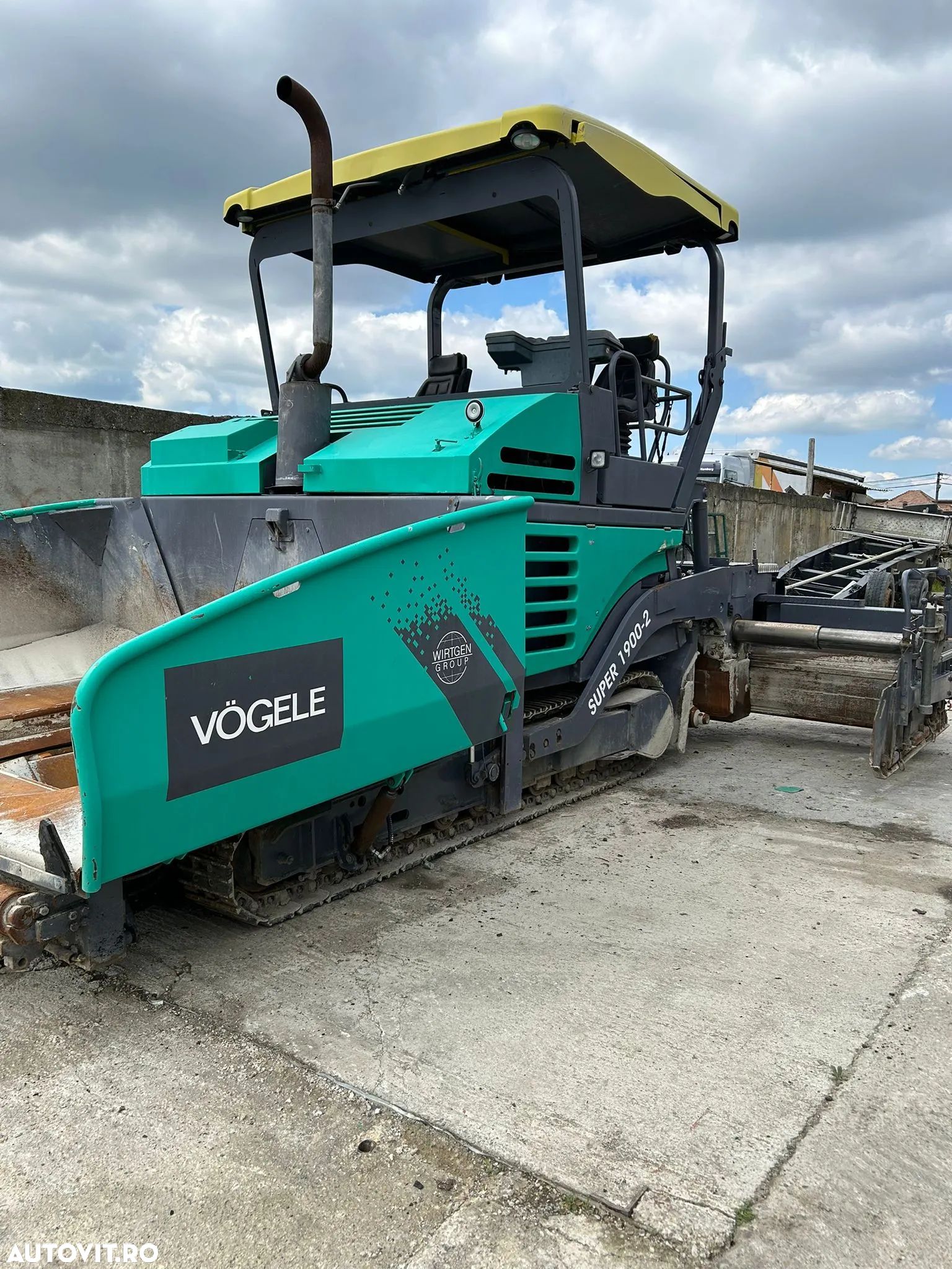 Wirtgen VOGELE S 1900-2 - 1