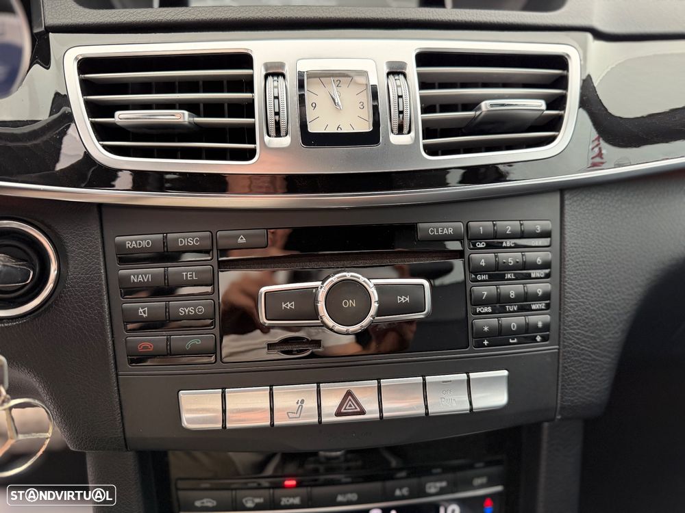 Mercedes-Benz E 300 Bluetec Hybrid Avantgarde - 36