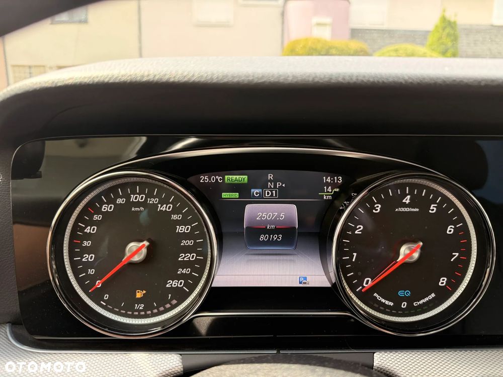 Mercedes-Benz Klasa E - 11