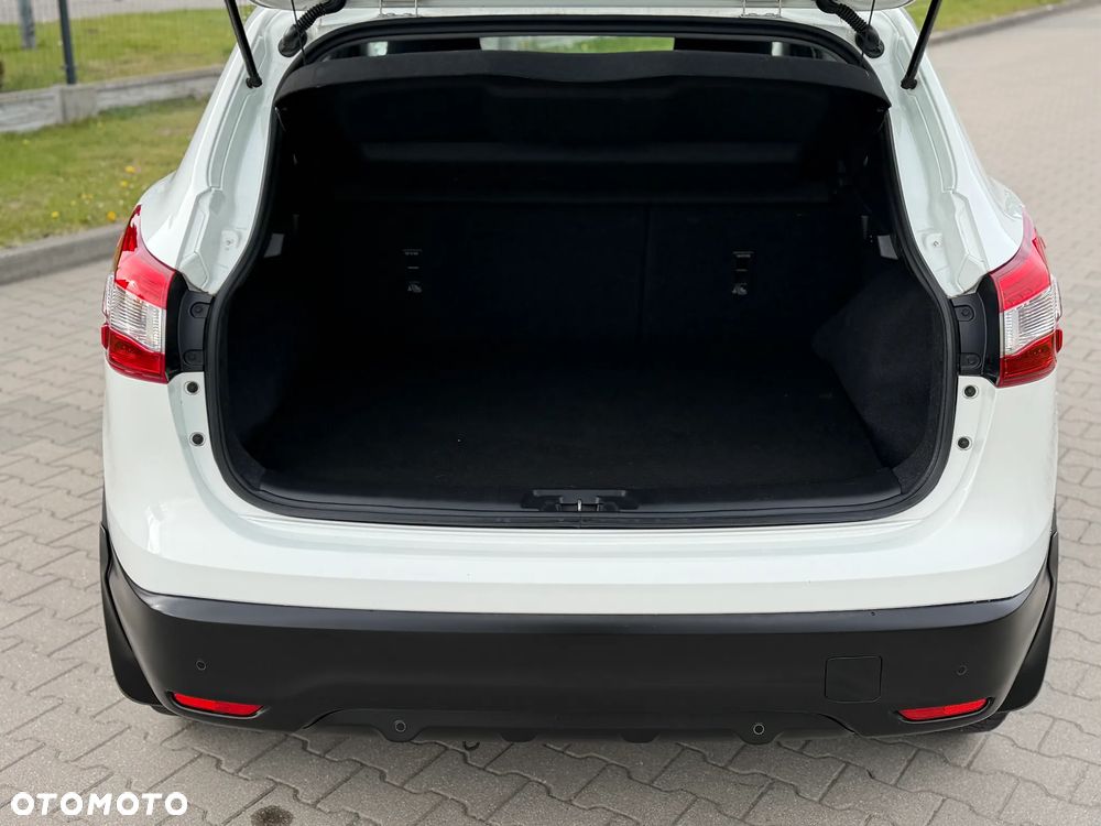 Nissan Qashqai 1.2 DIG-T Visia EU6 - 13