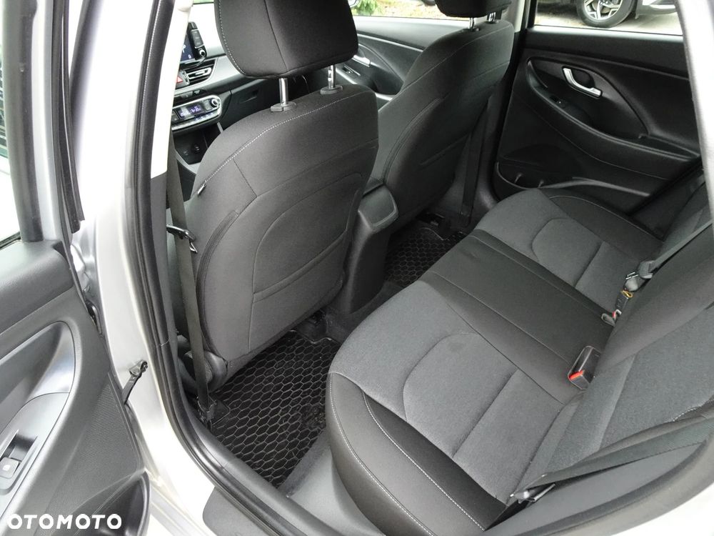 Hyundai i30 1.5 DPI Comfort - 19