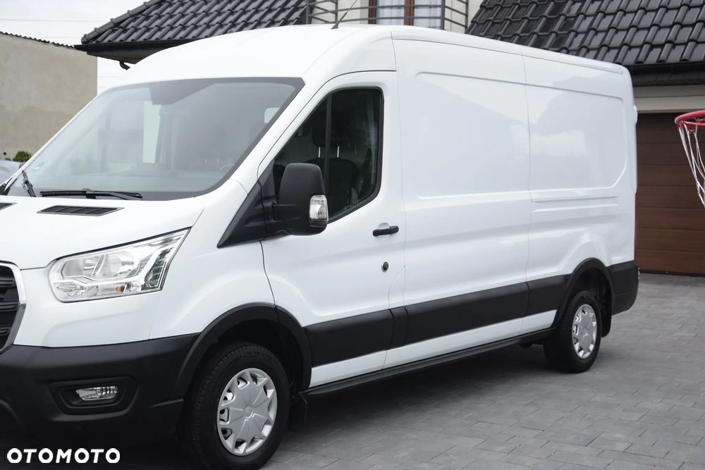 Ford Transit - 25