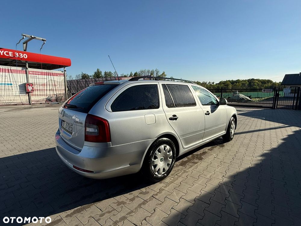 Skoda Octavia 1.6 - 9