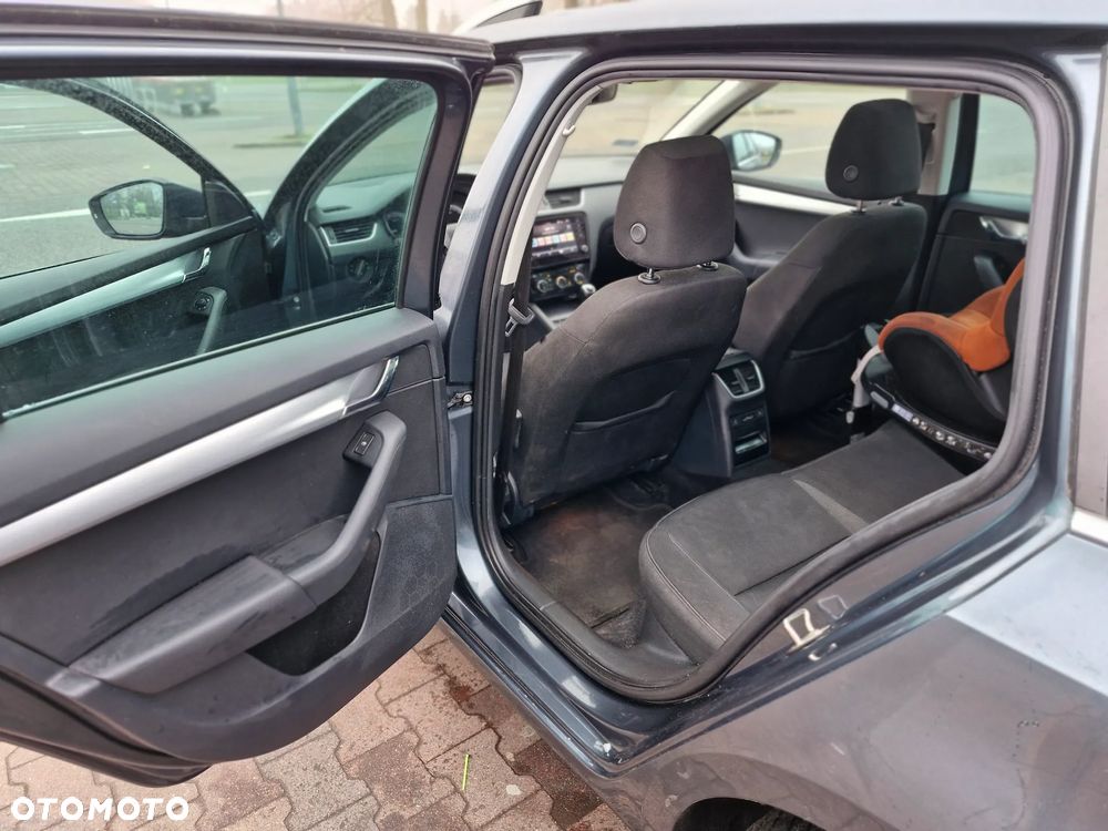 Skoda Octavia 1.6 TDI Ambition - 17