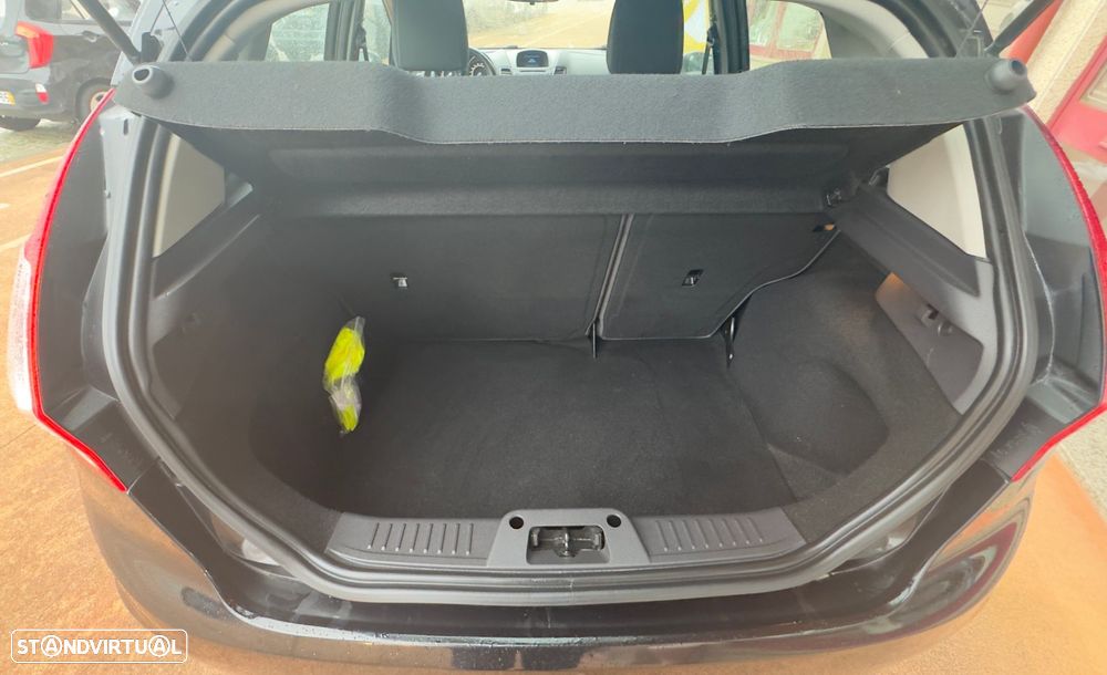 Ford Fiesta 1.0 T EcoBoost Titanium - 8