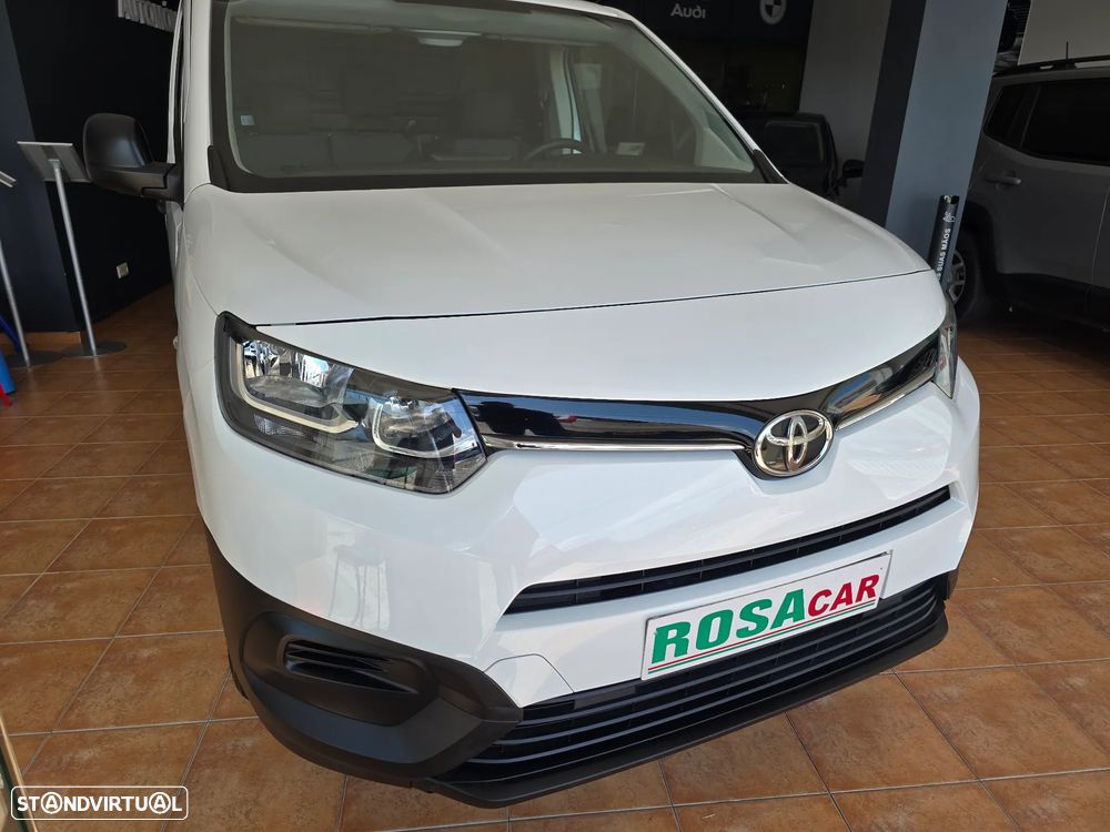 Toyota Proace 1.5 D 3 Lugares - 4