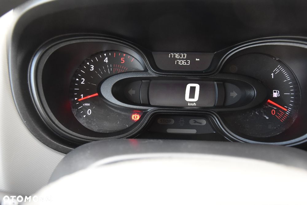 Renault TRAFIC L2H1 NAVIGACJA HAK - 16