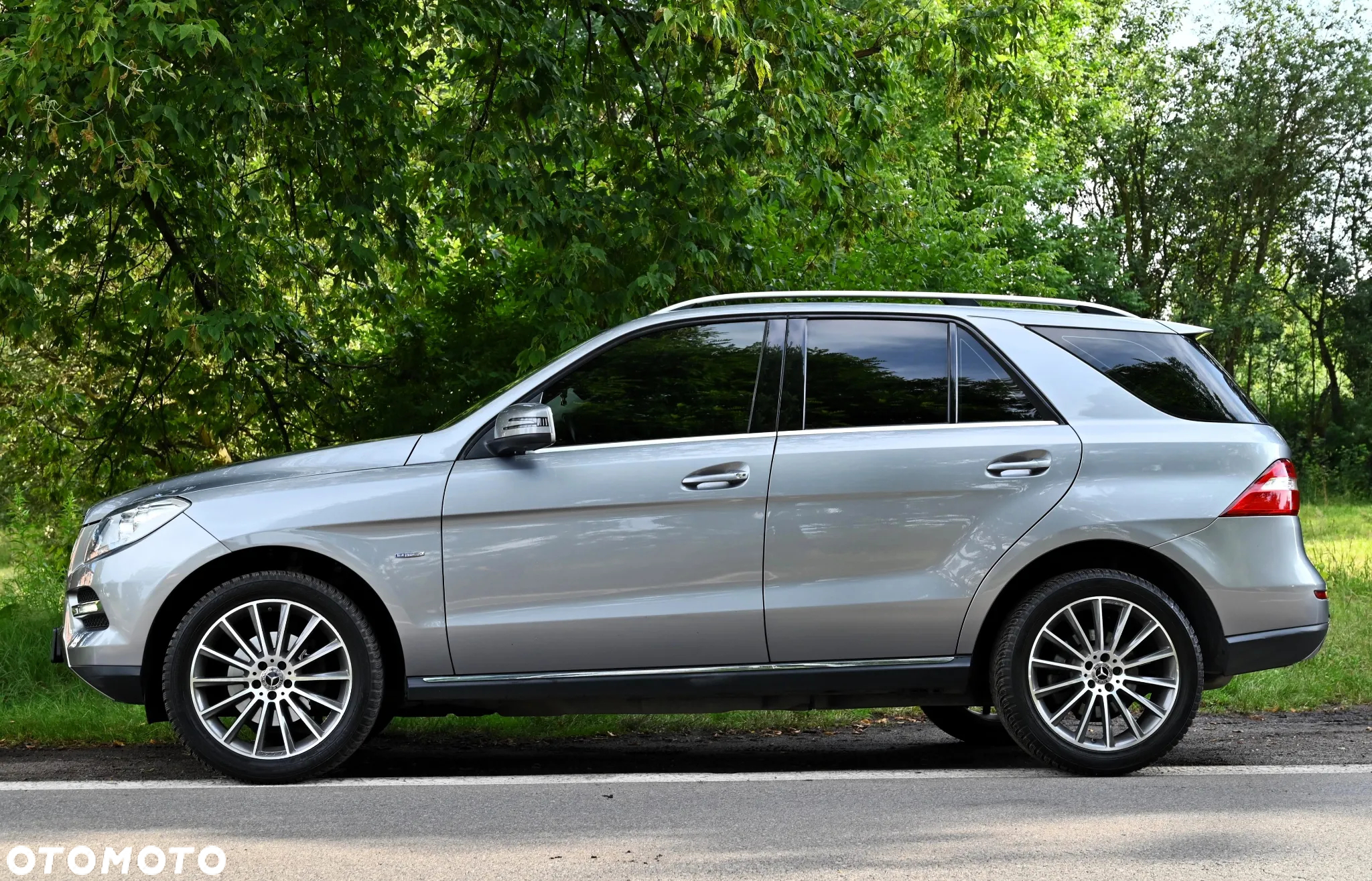 Mercedes-Benz ML - 27