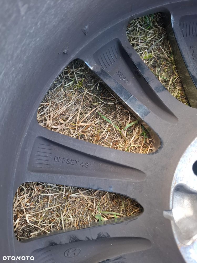 Orginalne felgi HYUNDAI  5x114.3 18 - 5