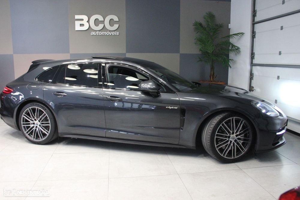 Porsche Panamera Sport Turismo 4 E-Hybrid Platinum Edition - 6