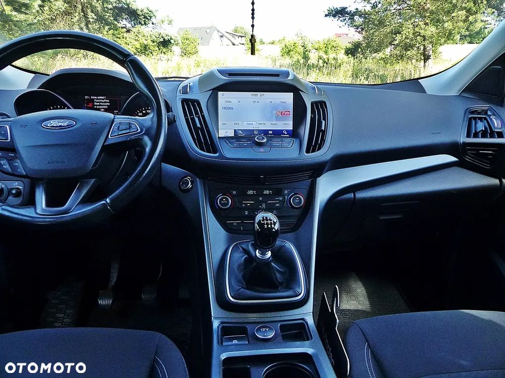Ford Kuga 2.0 TDCi 4WD Titanium - 36