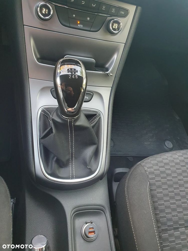 Opel Astra - 17