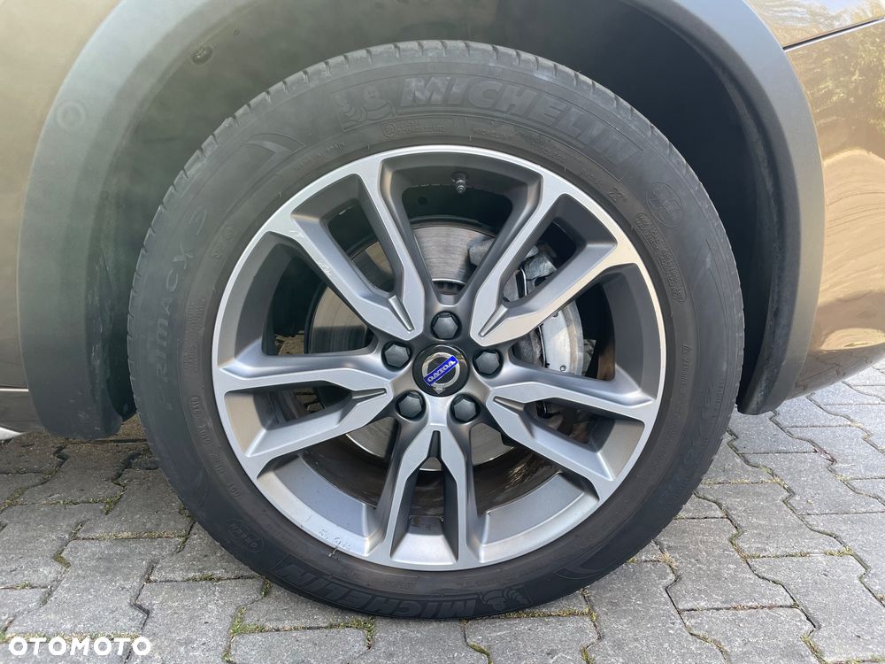 Volvo V60 Cross Country T5 AWD Summum - 25