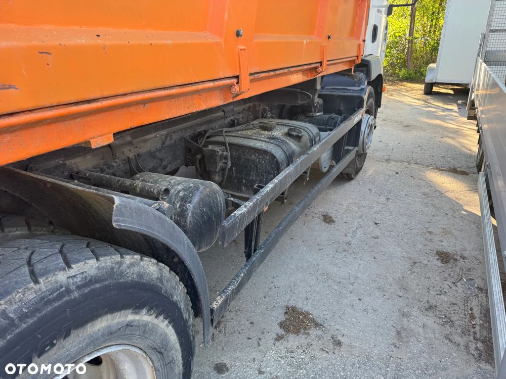 MAN TGM 18.240 4X2 BL/S - 8