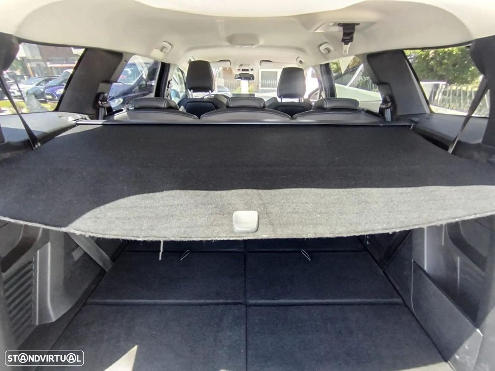 Peugeot 5008 1.2 PureTech Allure Pack - 27