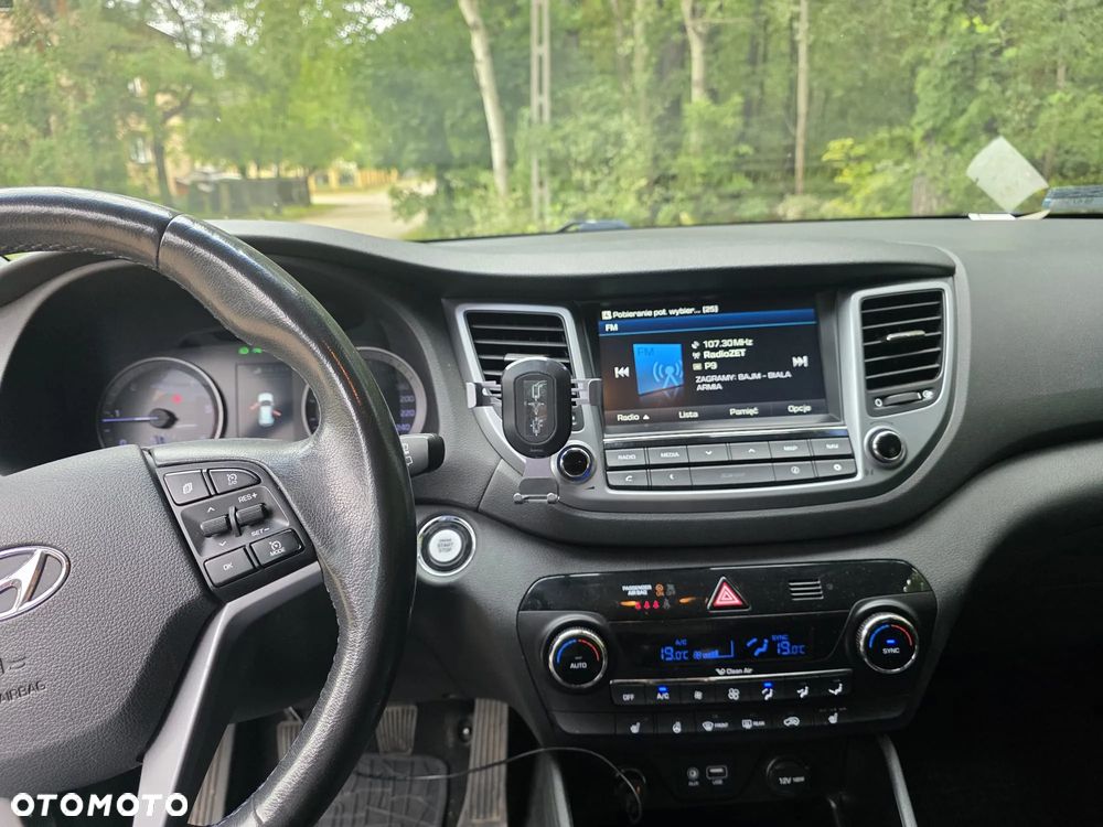 Hyundai Tucson 1.7 CRDI BlueDrive Style 2WD - 10