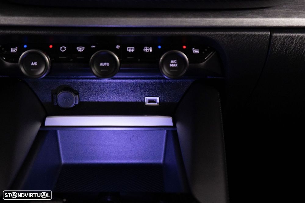 Citroën C5 X 1.6 Hybrid Plus e-EAT8 - 26