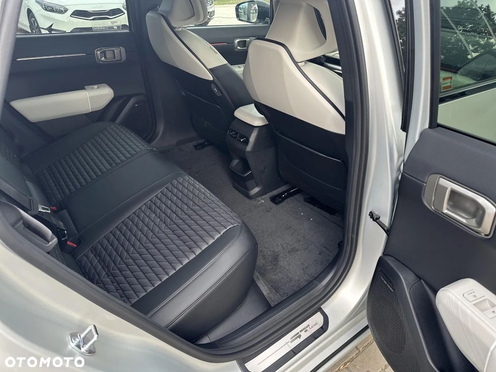 Kia EV4 - 15