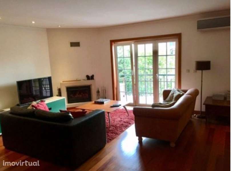 T3, 2° andar com elevador. Carcavelos, Quinta de São Gonçalo - Grande imagem: 5/10