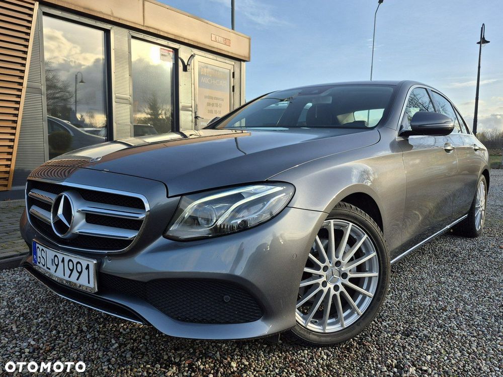 Mercedes-Benz Klasa E - 27