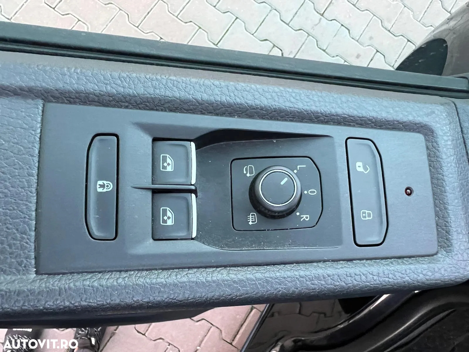 Volkswagen Multivan 2.0 TDI DSG 110KW Life - 12