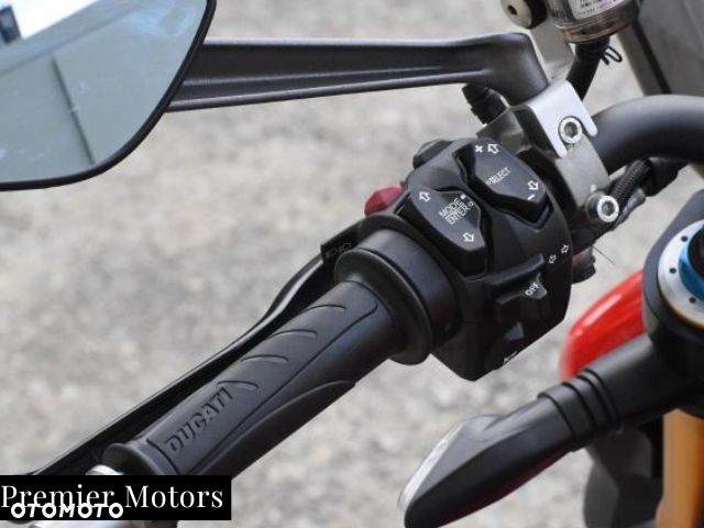 Ducati Streetfighter V4 - 13