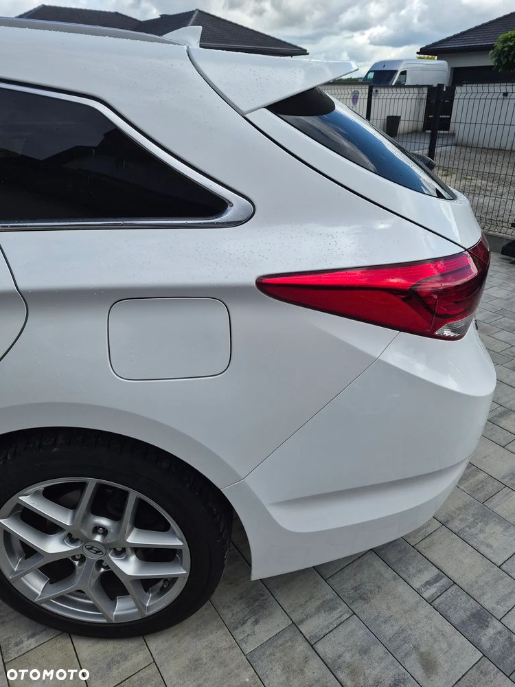 Hyundai i40 Kombi blue 1.6 CRDi Space - 19